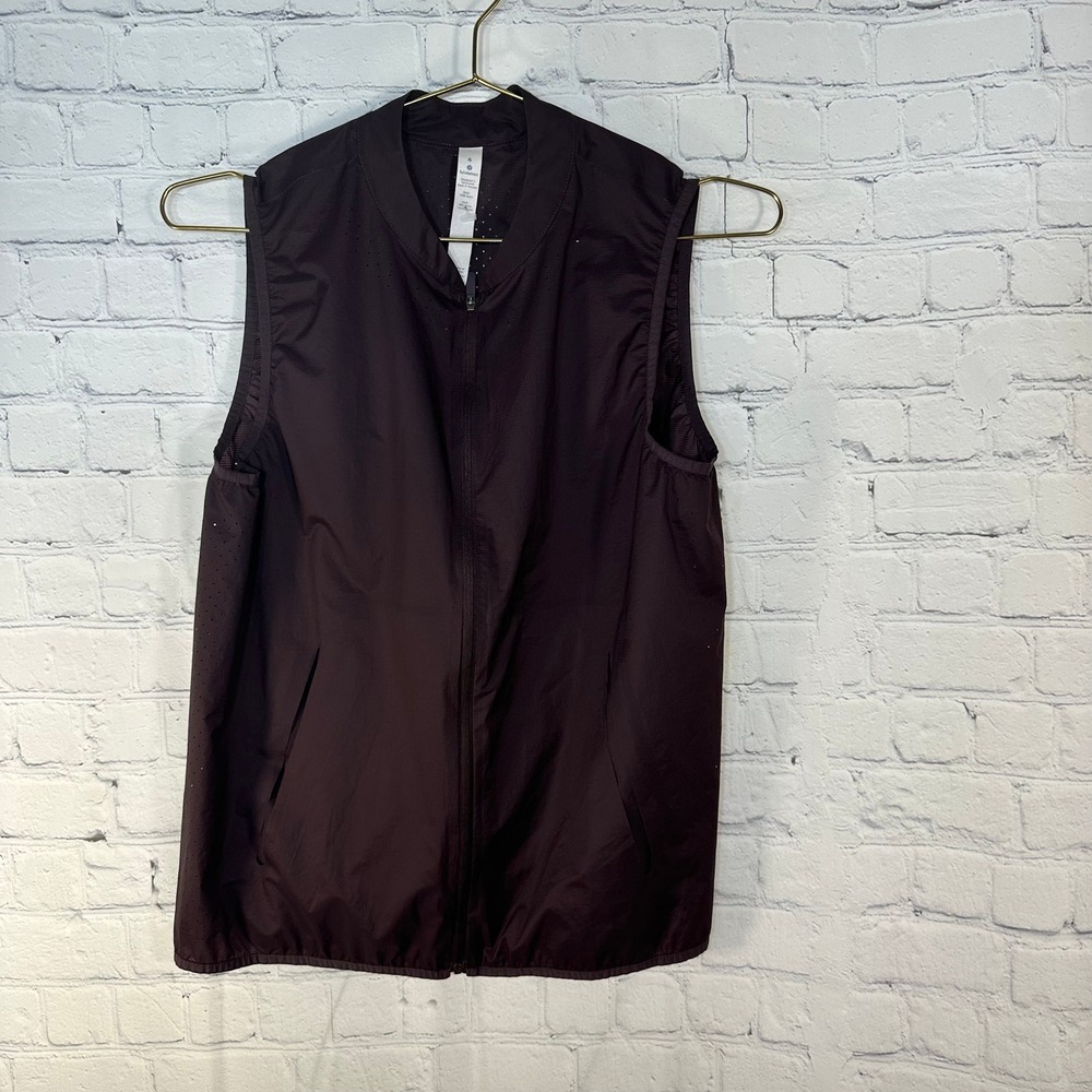 Lululemon Like the Wind Vest Dark Burgundy Plum Running Full Zip Size 6 LW4AJFS